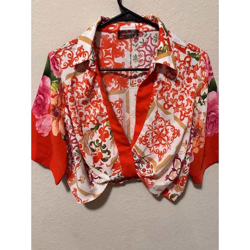 LULUMARI Size M Floral Tile Print Wrap Front Crop Blouse Satin Crossover Top